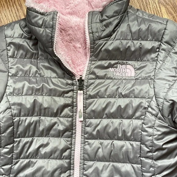 Hang Ten Men's White Board Shorts
NWT - Picture 10 of 14